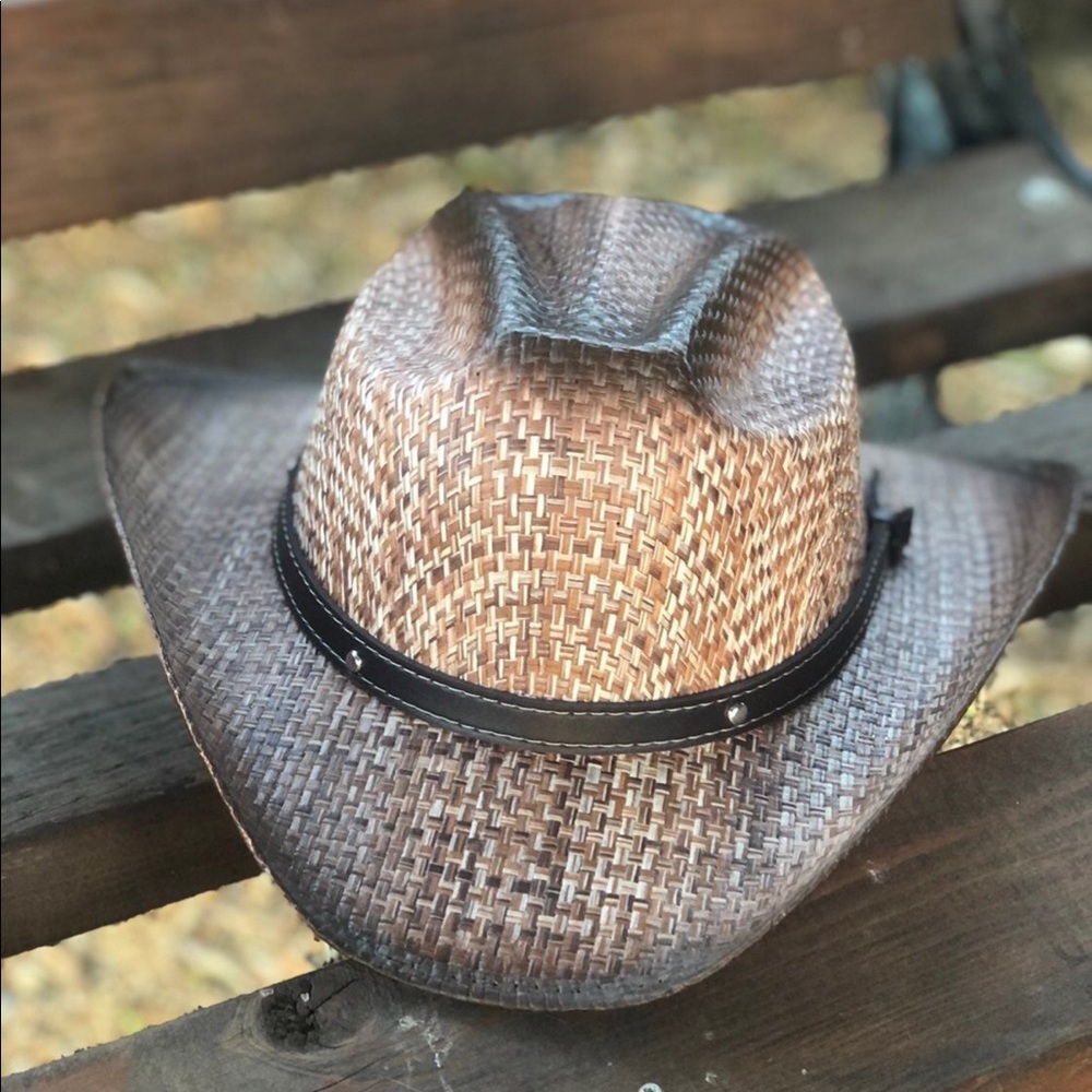 - Baby cowboy hat